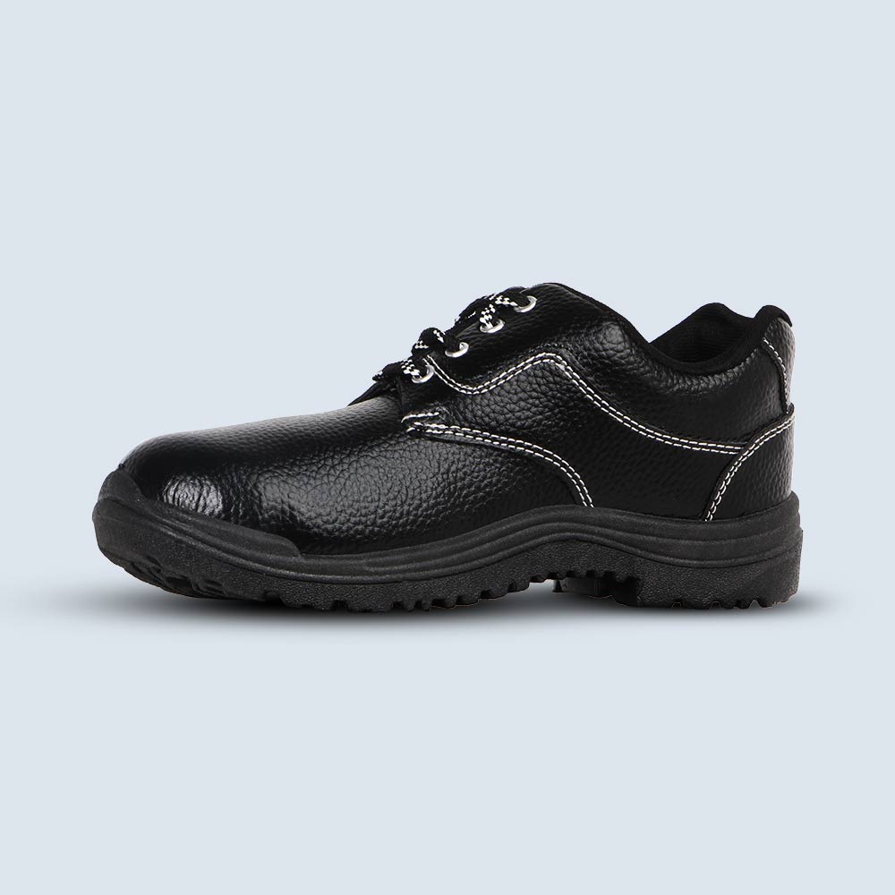 Tigre-Derby-PVC-Sole--Safety-Shoe-by-Bata-Industrials_1